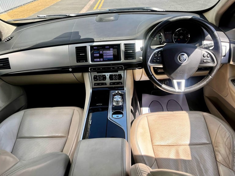 2012 Jaguar XF 3.0d S V6 Portfolio Auto Euro 5 (s/s) 4dr SALOON Diesel Automatic