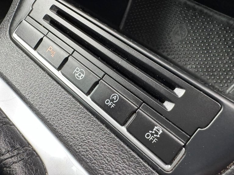 2013 13 VOLKSWAGEN TIGUAN 2.0 TDI BLUEMOTION TECH SE SUV 5DR DIESEL DSG 4WD EURO