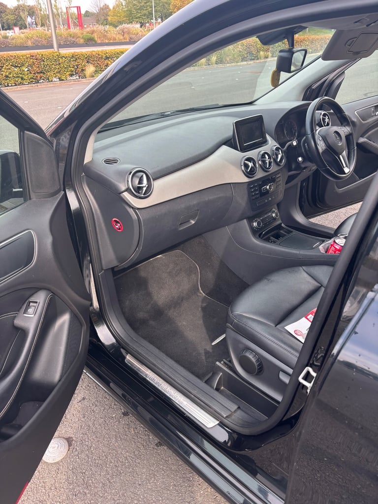 Mercedes-Benz, B CLASS, MPV, 2013, Semi-Auto, 1796 (cc), 5 doors