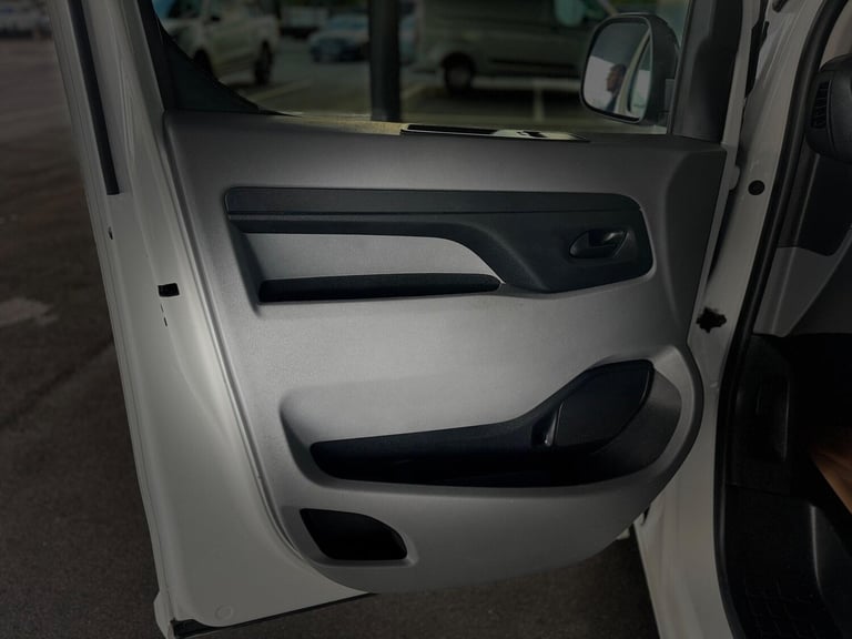 2022 Peugeot Expert 2.0 BlueHDi 1400 Asphalt Premium Standard Panel Van EAT8 MWB Euro 6 (s/s) 6 P...