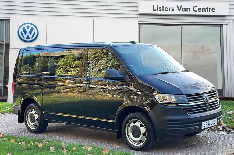 2022 Volkswagen Transporter Shuttle 2.0 TDI 110PS S Minibus Minibus Diesel Manual