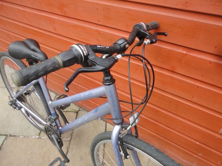 Apollo CX10 S hybrid city bike, 18 inch lightweight frame, 28 inch wheels, 21 gears, working order