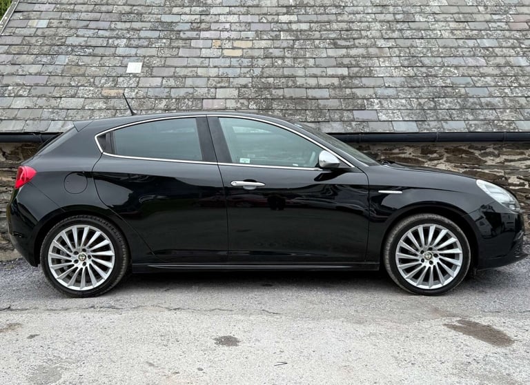 2012 Alfa Romeo Giulietta 1.6 JTDM-2 Veloce 5dr HATCHBACK DIESEL Manual