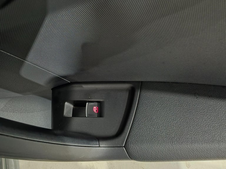 2019 Audi A1 1.0 TFSI 30 S line Sportback S Tronic Euro 6 (s/s) 5dr HATCHBACK Petrol Automatic