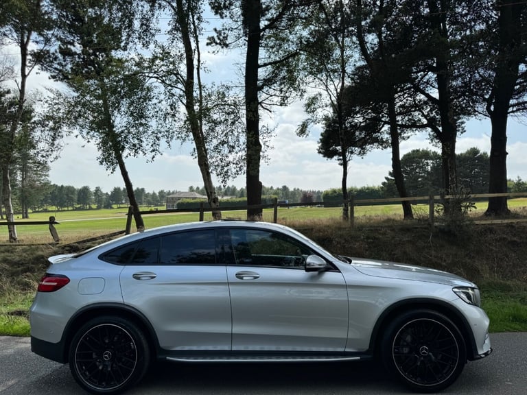 2016 Mercedes-Benz GLC GLC 220d 4Matic AMG Line Premium 5dr 9G-Tronic / Sunroof / Black Pack. COU...