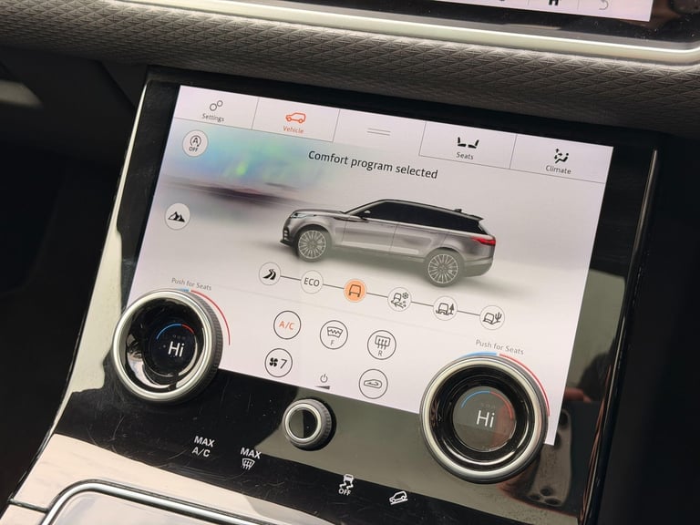 2020 Land Rover Range Rover Velar 2.0 D240 R-Dynamic S SUV 5dr Diesel Auto 4WD Euro 6 (s/s) (240 ...