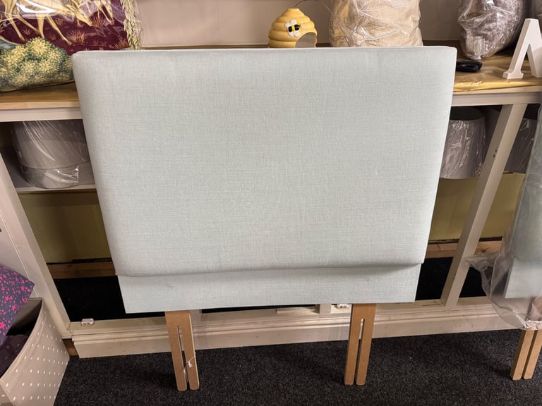 Single headboard