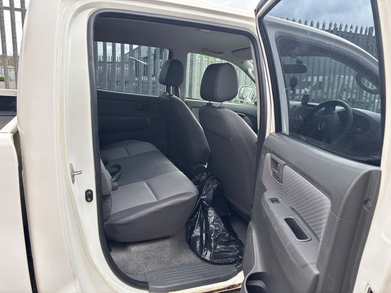 Toyota, HILUX, Pick Up, 2012, Manual, 2494 (cc)