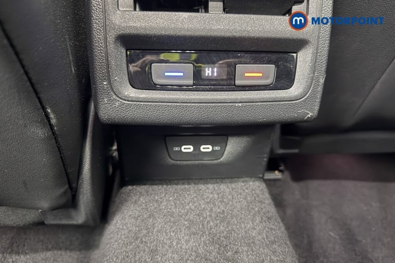 2021 Volkswagen Golf 2.0 TSI 320 R 4Motion 5dr DSG HATCHBACK PETROL Automatic