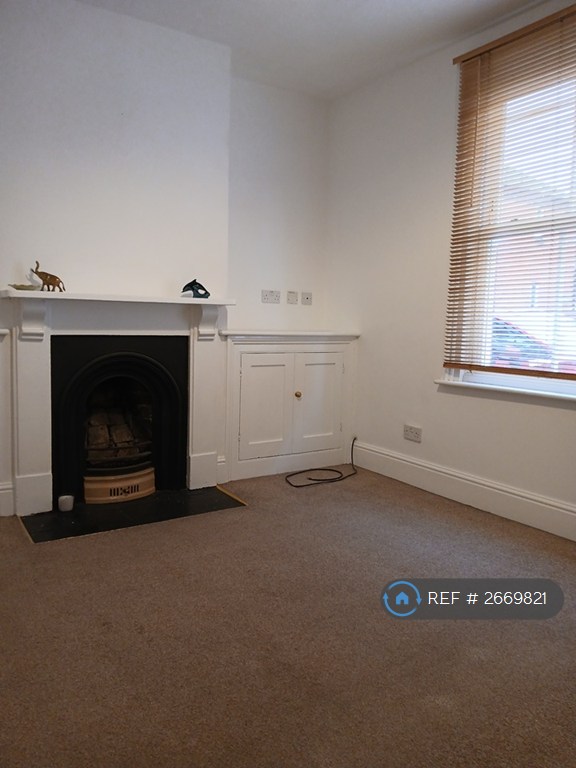 2 bedroom house in Southfield Street, Worcester, WR1 (2 bed) (#2669821)