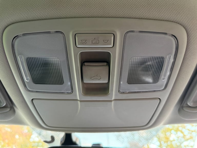 2013 Hyundai ix35 1.7 CRDi Premium SUV 5dr Diesel Manual Euro 5 (s/s) (115 ps)