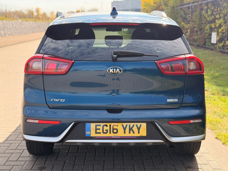2016 Kia Niro 1.6h GDi 3 DCT Euro 6 (s/s) 5dr ESTATE Petrol/Electric Hybrid Automatic