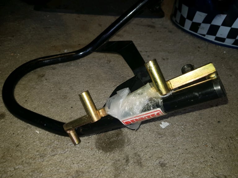 R1 screens and r1 grab rail