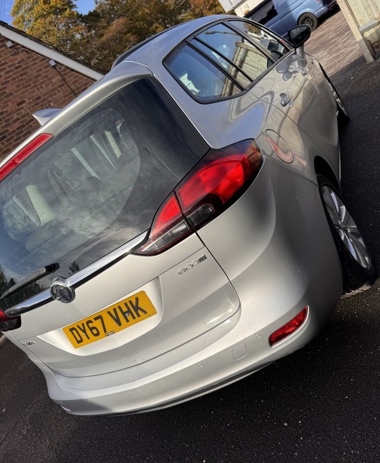 VAUXHALL ZAFIRA TOURER 1.6 CDTi ecoFLEX Design 2017