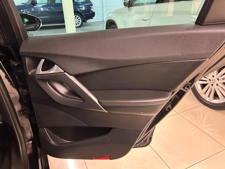 2013 Citroen DS5 2.0 HDi DStyle Euro 5 5dr HATCHBACK Diesel Manual