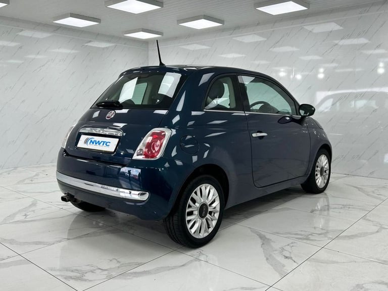 2014 Fiat 500 1.2 Lounge Hatchback 3dr Petrol Manual Euro 6 (s/s) (69 bhp) 8X SERVICES Hatchback ...