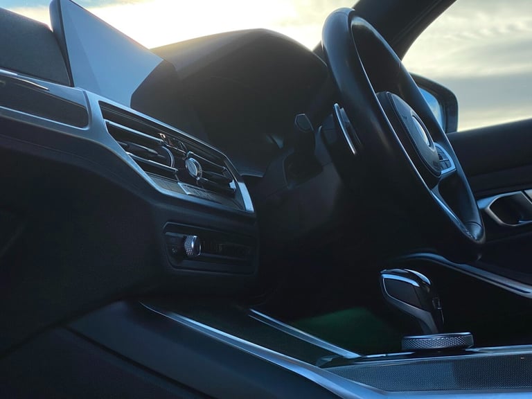 2019 BMW 3 Series 320i M Sport Plus Edition Auto 4dr - Virtual Cockpit &amp; Apple CarPlay &amp; ...