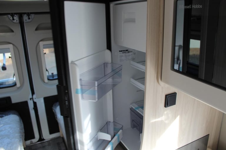 Elddis Autoquest CV40 Magnum GTV DIESEL MANUAL 2025