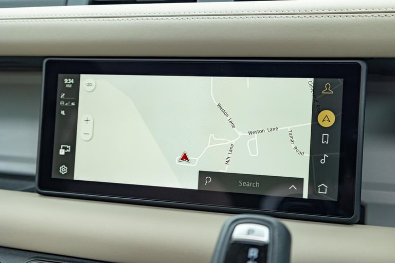 2024 Land Rover Defender 110 3.0 D300 MHEV X-Dynamic SE SUV 5dr Diesel Auto 4WD Euro 6 (s/s) (300...