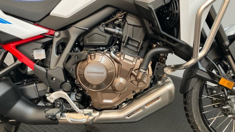 2025 Honda Africa Twin (23MY) Honda Africa Twin CRF1100L Manual DUEL Petrol Manual