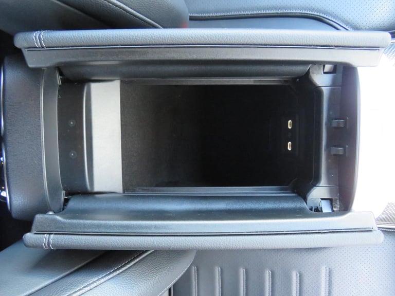 2024 Mercedes-Benz GLC GLC 300e 4Matic AMG Line 5dr 9G-Tronic ESTATE PETROL/ELECTRIC Automatic