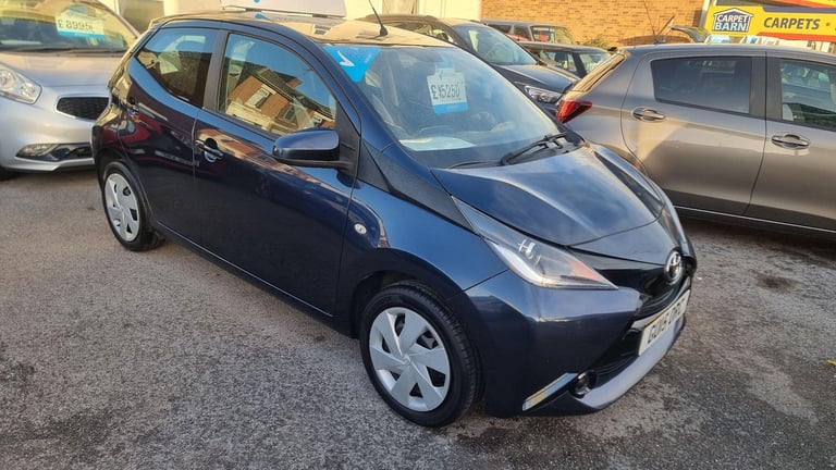 2015 Toyota AYGO 1.0 VVT-i x-play Euro 5 5dr Euro 5 HATCHBACK Petrol Manual