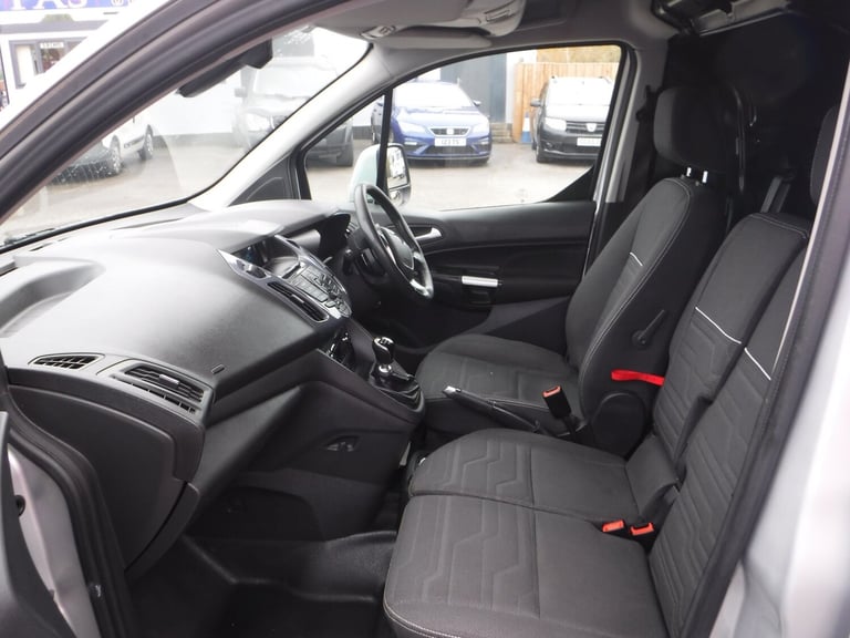 FORD TRANSIT CONNECT 1.6 TDCi 240 Limited 2014
