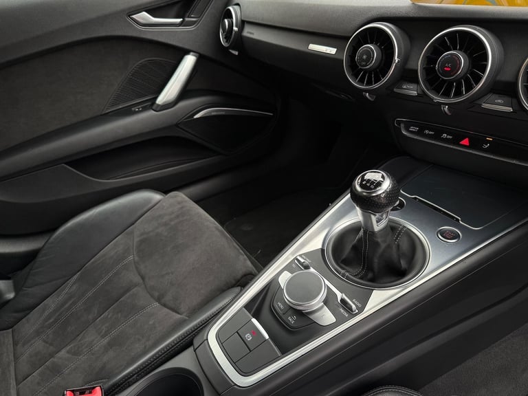 2017 Audi TT 1.8 TFSI Black Edition Euro 6 (s/s) 3dr COUPE Petrol Manual