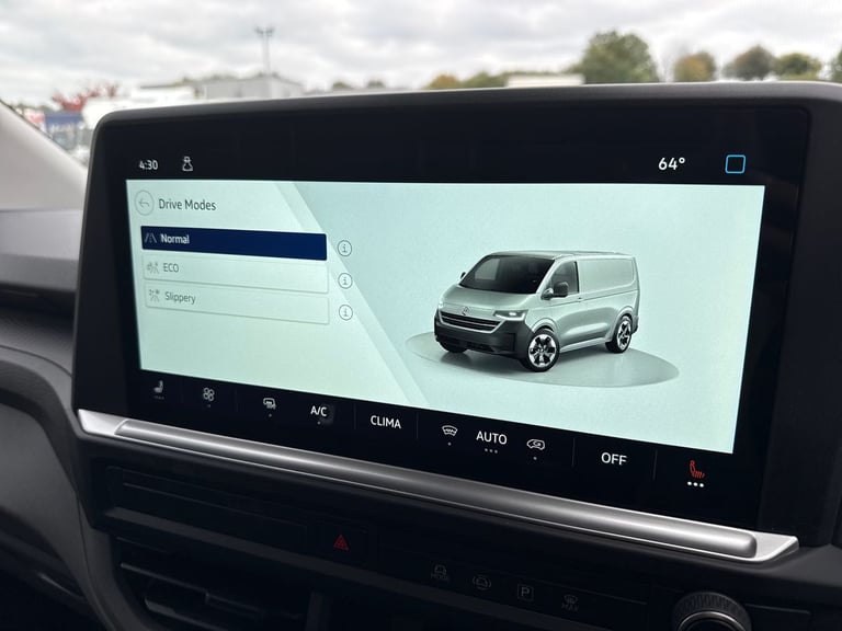  Volkswagen Transporter Panel Van 2.0 Tdi T30 Commerce Pro Panel Van 5dr Diesel