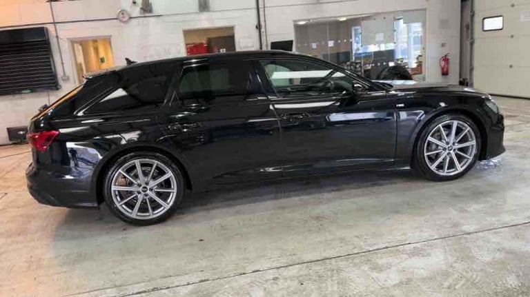 2022 Audi A6 Avant 2.0 TDI 40 Black Edition Estate 5dr Diesel S Tronic quattro Euro 6 (s/s) (2 Es...