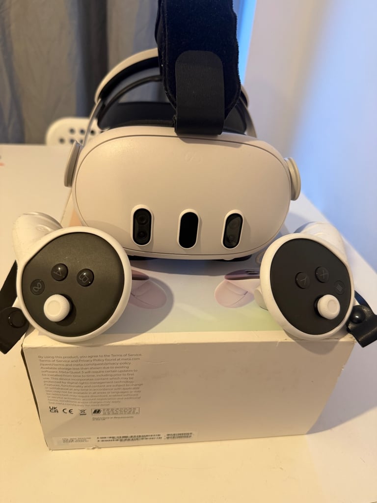 image for Quest 3 512 Gb Comes With Box And Custom Head Strap