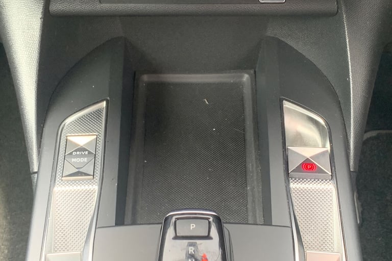 2019 DS Automobiles DS 3 1.2 PureTech 130 Prestige 5dr EAT8 MPV PETROL Automatic