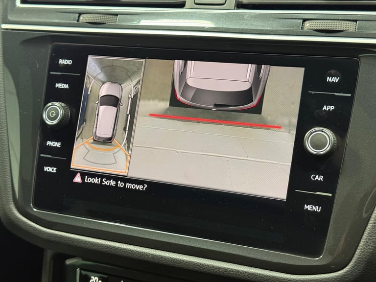 2020 Volkswagen Tiguan 2.0 TDI R-Line Tech SUV 5dr Diesel DSG Euro 6 (s/s) (150 ps) ESTATE Diesel...
