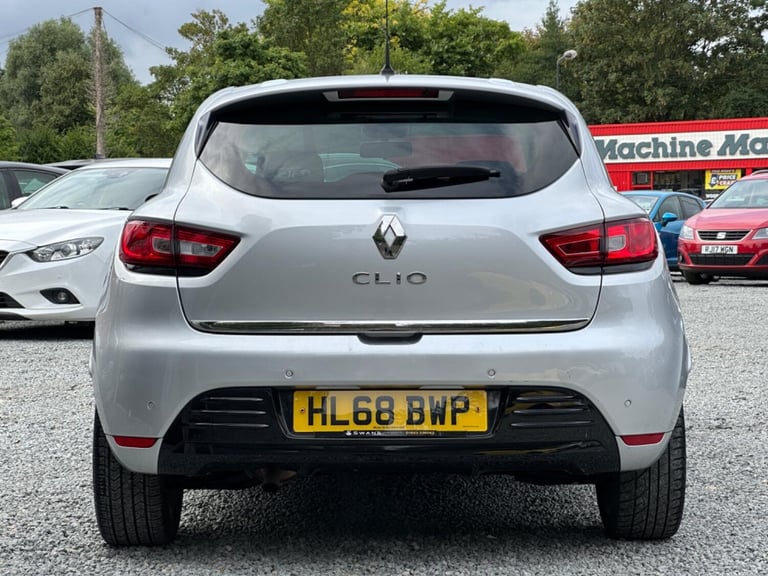 2018 Renault Clio 0.9 Iconic TCe 90 Petrol Manual 5 Door Hatchback Silver