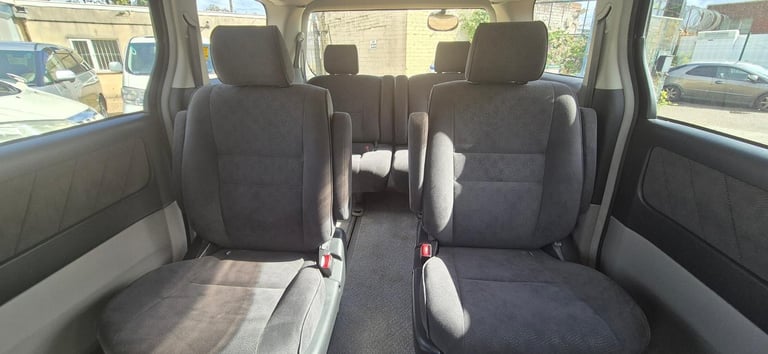 Toyota Alphard, 61,229 Miles, 2.4 Litre, Petrol, Automatic