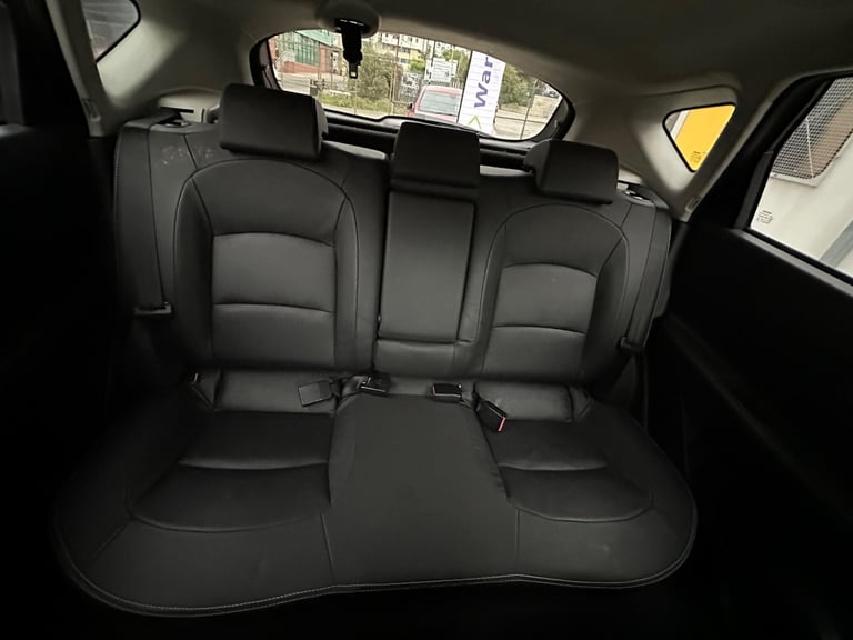 2011 Nissan Qashqai 1.5 dCi Tekna 2WD Euro 5 5dr HATCHBACK Diesel Manual