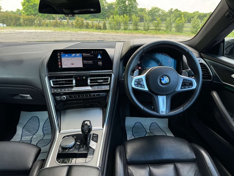 2021 BMW 8 Series 3.0 840d xDrive M Sport MHEV Auto 4WD 2dr Convertible Hybrid Automatic
