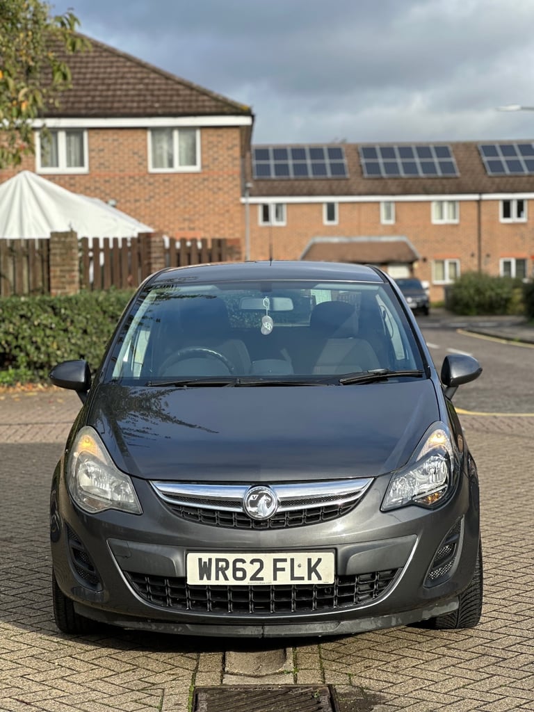 2013 Vauxhall Corsa SXI Automatic 1.4L Petrol 59,000 Miles Full Service History 1YR NEW MOT  1 OWNER
