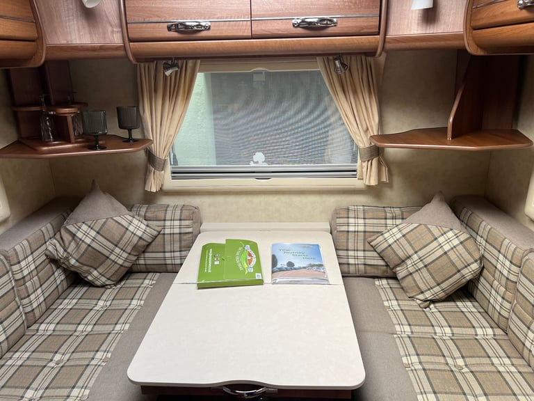 2010 Auto-Sleeper Broadway EL Motorhome