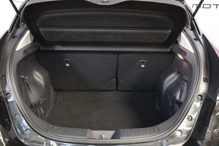 2021 Nissan Leaf 40kWh N-Connecta 5dr Auto (SAT NAV, HEATED SEATS) Hatchback ELECTRIC Automatic