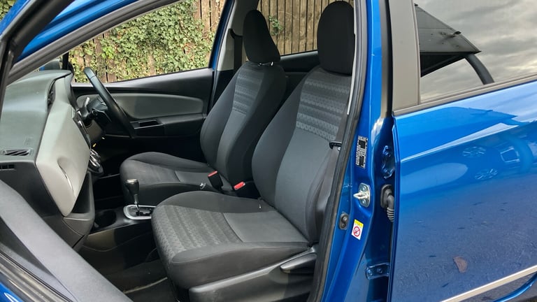 2017 Toyota Yaris 1.33 VVT-i Icon 5dr CVT Petrol Hatchback Hatchback Petrol Automatic