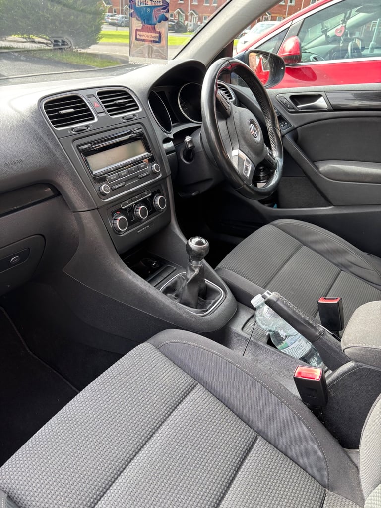 Volkswagen, GOLF, Hatchback, 2010, Manual, 1968 (cc), 5 doors