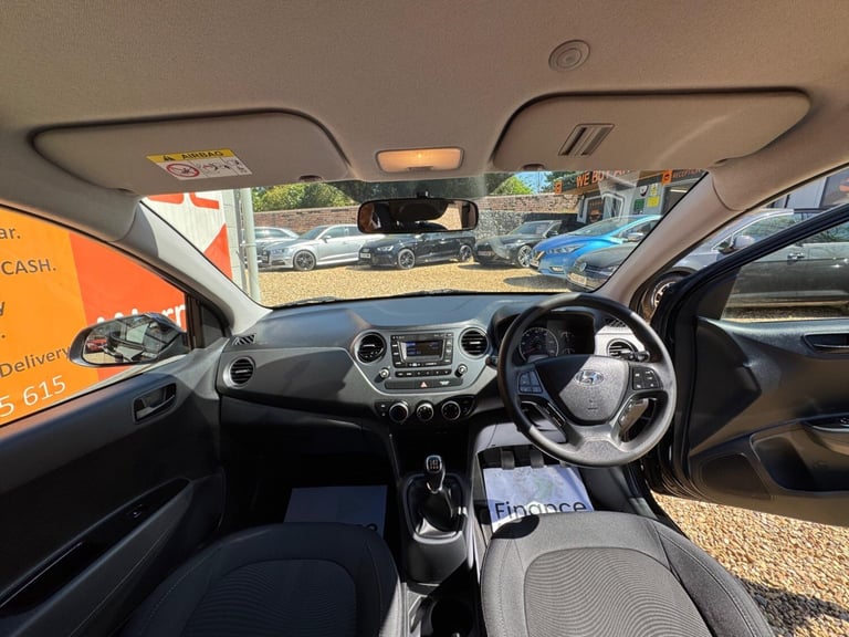 2017 Hyundai i10 1.0 SE Euro 6 5dr HATCHBACK Petrol Manual