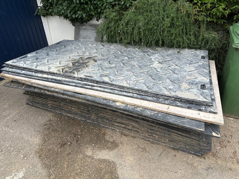 EuroTrak Heavy Duty Site Matts - Almost new!