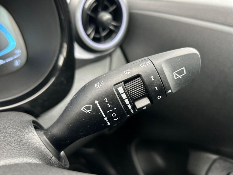 2024 Hyundai i10 1.0 Premium Hatchback 5dr Petrol Auto Euro 6 (s/s) (63 ps) Hatchback PETROL Auto...