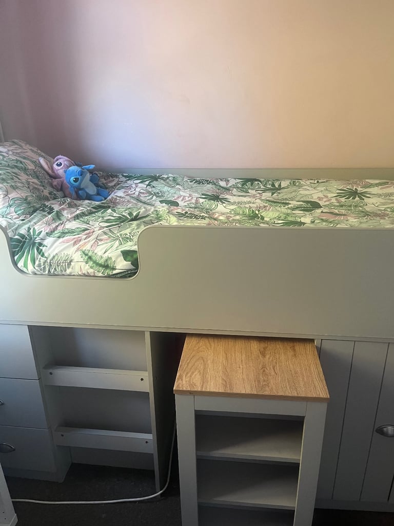Mid sleeper single