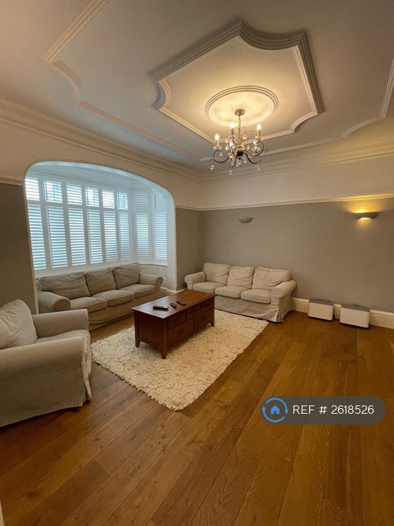 6 bedroom house in Cheyne Walk, Croydon, CR0 (6 bed) (#2618526)