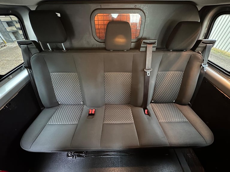 2019 Ford Transit Custom 2.0 EcoBlue 130ps Low Roof D/Cab Trend Van PANEL VAN DIESEL Manual