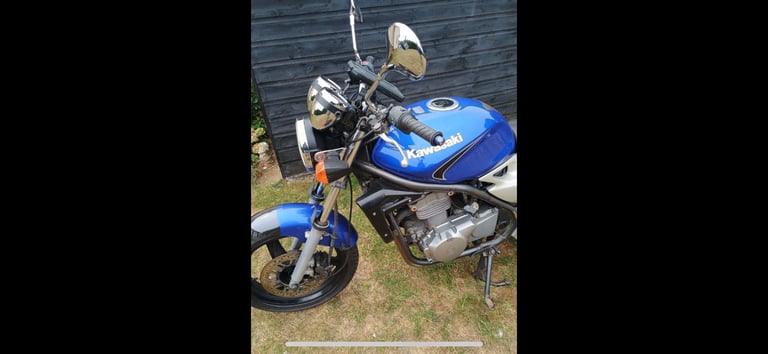 Kawasaki, ER, 2006, 498 (cc)
