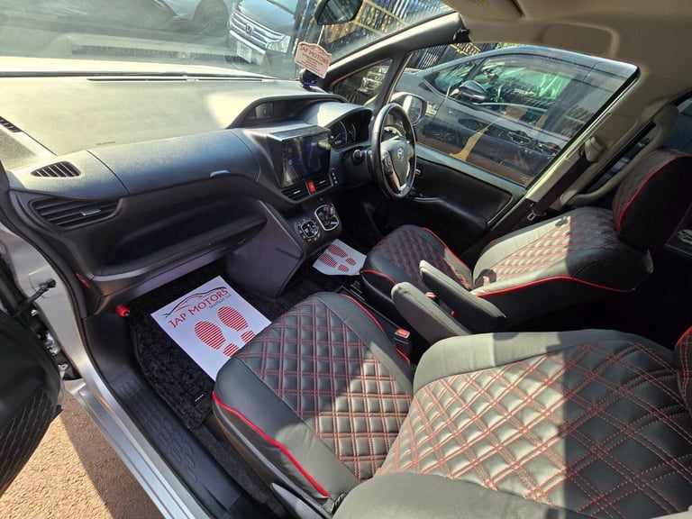 WE HAVE 6 MORE VOXY HYBRID AVAILABLE